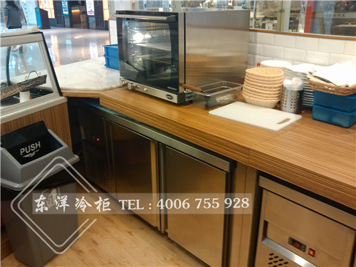 龍崗中心城橙色咖啡店冷凍兩門平面工作臺(tái)/風(fēng)冷冷凍工作臺(tái)工程案例,不銹鋼廚房櫥柜,不銹鋼碗柜,定做不銹鋼柜,不銹鋼柜,不銹鋼柜子,不銹鋼展示柜,碗柜不銹鋼,不銹鋼櫥柜品牌,家用不銹鋼櫥柜,不銹鋼櫥柜設(shè)備,不銹鋼吊柜,不銹鋼櫥柜廠商,定制不銹鋼柜子,不銹鋼櫥柜生產(chǎn)設(shè)備,不銹鋼柜定制,不銹鋼櫥柜制作設(shè)備,廚房不銹鋼廚柜,廚房柜圖片,廚房不銹鋼櫥柜,品牌不銹鋼櫥柜,不銹鋼儲(chǔ)藏柜,不銹鋼柜定做,不銹鋼家用櫥柜,廚房不銹鋼柜,廚房門柜,家用不銹鋼整體櫥柜,不銹鋼菜柜不銹鋼廚房櫥柜廠家,不銹鋼廚房儲(chǔ)物柜,不銹鋼工具柜廠家,不銹鋼工作臺(tái)柜,不銹鋼柜子廠,不銹鋼水槽柜,不銹鋼碗柜價(jià)格,不銹鋼浴室柜好嗎,不銹鋼浴室柜品牌,不銹鋼整體櫥柜品牌,不銹鋼組合柜,廚房櫥柜不銹鋼,廚房櫥柜不銹鋼臺(tái)面,廚房柜門把手,佛山不銹鋼柜,廣東不銹鋼櫥柜廠家,家用不銹鋼碗柜,十大不銹鋼浴室柜品牌