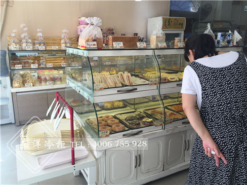 深圳金麥坊蛋糕店立式保鮮柜工程案例,保鮮柜展示柜,冒菜保鮮柜,保鮮柜圖片,鮮花鮮肉保鮮柜,保鮮柜尺寸,鮮花保鮮冷柜,小型保鮮展示柜,小型保鮮柜,家用保鮮柜,二手保鮮柜市場(chǎng),食品保鮮柜,星星保鮮柜,食品保鮮展示柜,麻辣燙保鮮柜價(jià)格,鮮花保鮮柜多少錢一臺(tái),食物保鮮柜,超市生鮮保鮮柜,三開(kāi)門保鮮柜,蔬菜保鮮柜圖片
