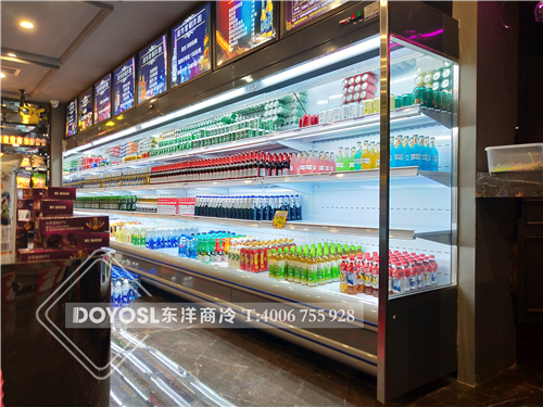 飲料展示冷柜如何調(diào)節(jié)溫度，選擇飲料柜風(fēng)冷好還是直冷好